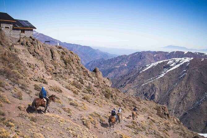 Ride in the semi-private Andes with roast - Who Will Love This Tour?