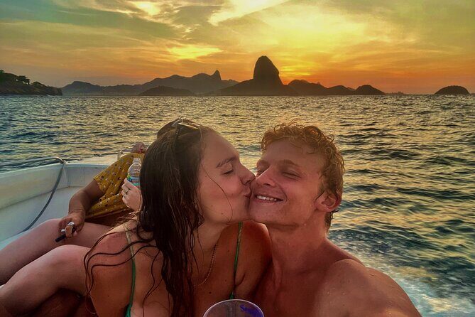 Rio de Janeiro: Speedboat Tour with Sunset and Beer! - Authentic Experiences and Practical Details