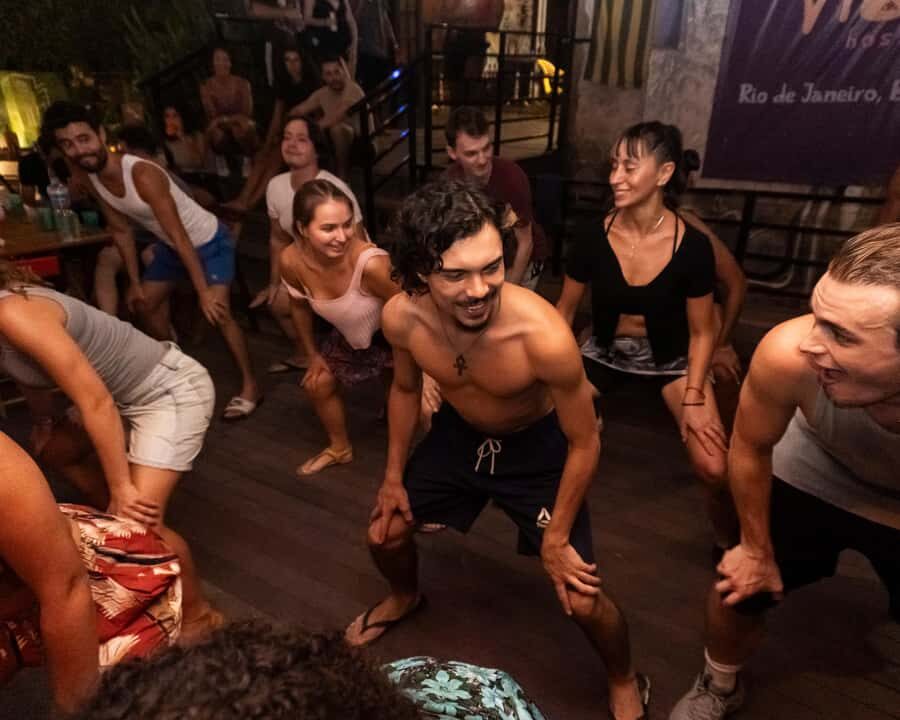 Rio Experience: Caipirinha Workshop (2 Caipis) + Funk Class - The Funk Dance Class: Rhythms that move your soul