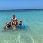 Roatan Monkeys and sloth, Snorkel, chocolate rum cake and beach - Wildlife Encounters: Monkeys and Sloths