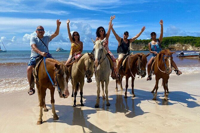Round Mountain + Beach + Horse + Lunch - Who Would Enjoy This Tour?