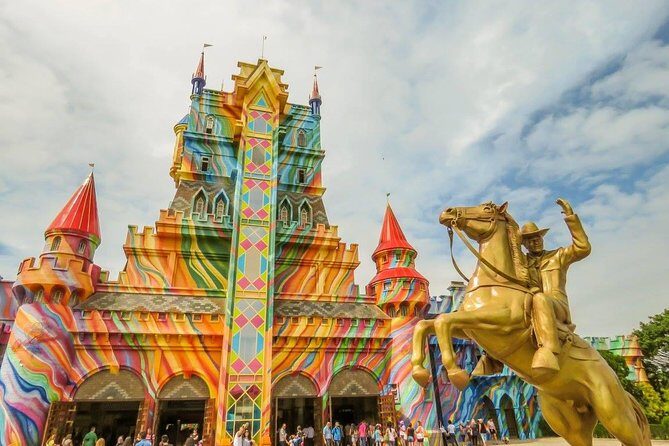 Round Trip Beto Carrero World from Balneario Camboriu - FAQ