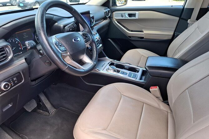 Roundtrip Private Transfer from Aruba Airport (AUA) - Who Should Consider This Transfer?