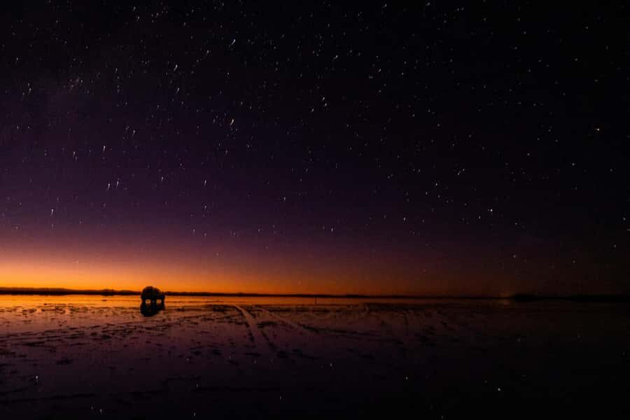 Salar de Uyuni: Sunset + Night Stars - Exploring the Salar de Uyuni: Sunset and Night Sky