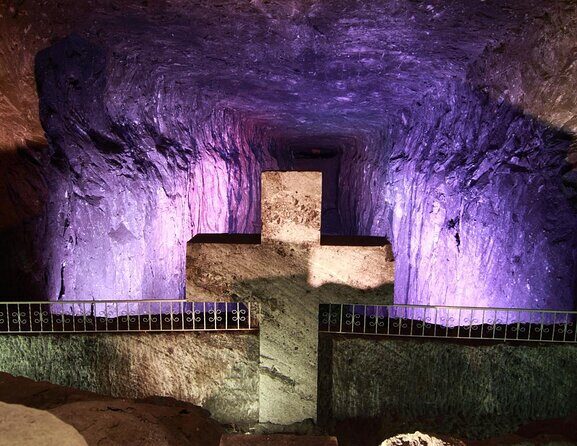 Salt Cathedral & Bogotá City Tour: Two Top Experiences in One Day - Who Is This Tour Best For?
