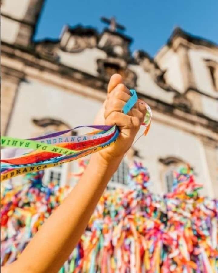 Salvador: CityTour Pelourinho, Lacerda Elevator, and Beaches - Market Life at Mercado Modelo