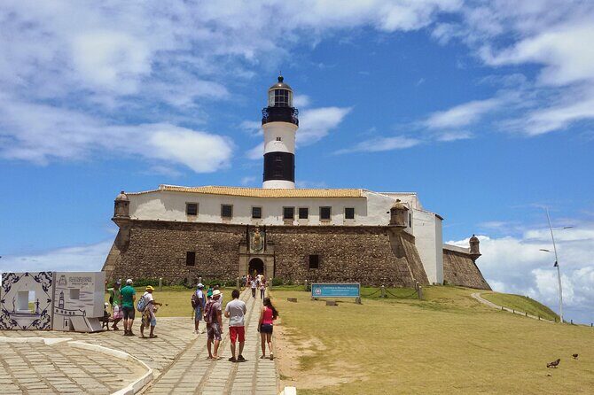 Salvador de Bahia: Private Round-Trip AirportHotel Transfer - Summary of Practical Details