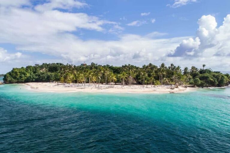 Samana: Whale Watching and Cayo Levantado Full Day Tour - Detailed Tour Experience and What to Expect