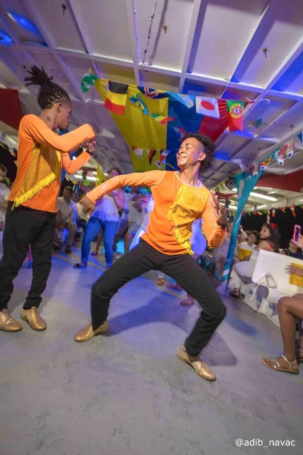 San Andres: White Party on boat with open bar, dinner and dancers! - A Detailed Look at the White Night Experience