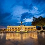 San Salvador Must-See Attractions Walking Tour With A Guide - Authentic Experiences and Practical Tips