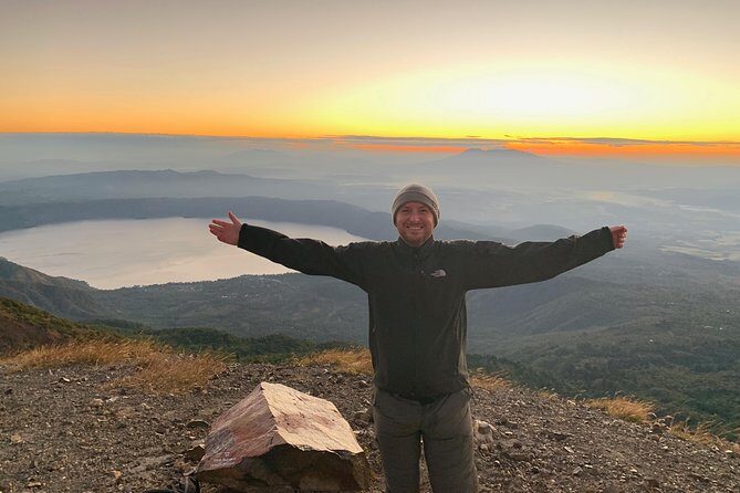 Santa Ana volcano hike with privileged early access. Go safe and skip the crowds - Why This Tour Stands Out