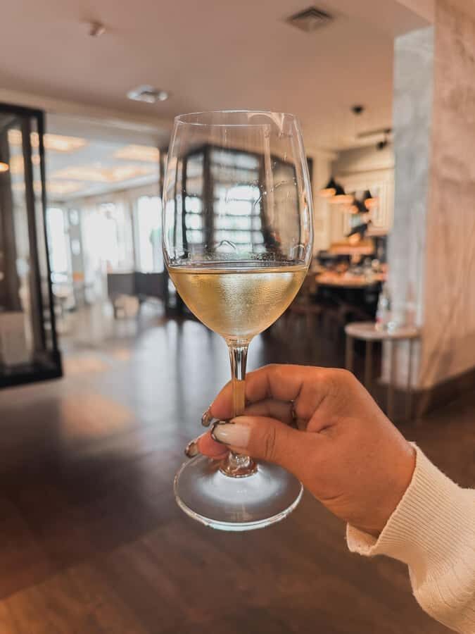 Santiago: Casa del Bosque Winery with Tasting and Lunch - Who Will Love This Tour?