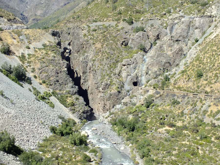 Santiago: Inca Lagoon and Vineyard Visit with Wine Tasting - A Detailed Look at the Tours Highlights and Itinerary