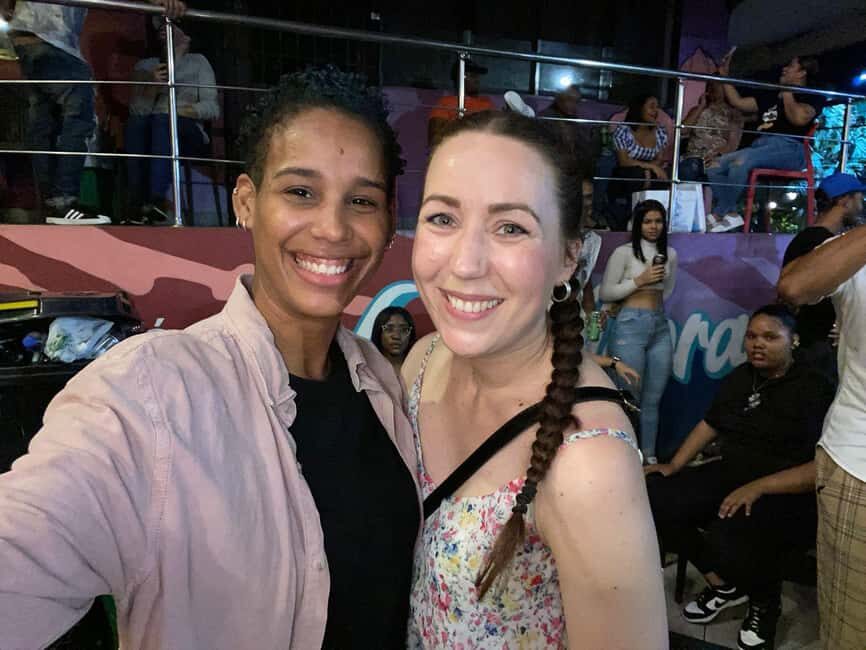 Santo Domingo: Bachata or Salsa Dance Classes - Key Points