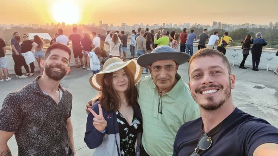 Sao Paulo: City Highlights and LGBTQIA+ Scene Private Tour - Exploring São Paulo: A City of Contrasts and Celebrations