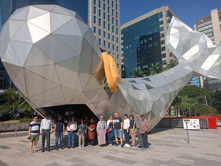 São Paulo: City Highlights Private Tour with Pickup Airport - Discover São Paulo’s Heart in a Comfortable Setting