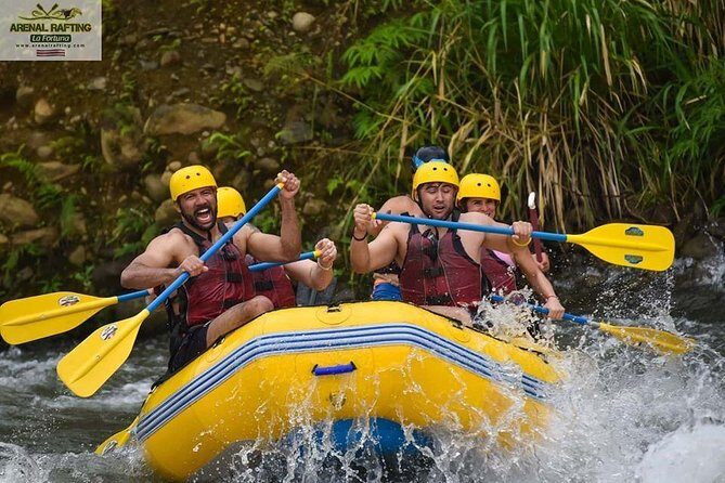 Sarapiqui River Extreme White Water Rafting Class IV - An In-Depth Look at the Sarapiqui River White Water Rafting Tour