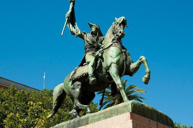 Self-Guided Audio Tour Evita Peron: Don't cry for me Argentina - What the Tour Includes and What It Doesnt