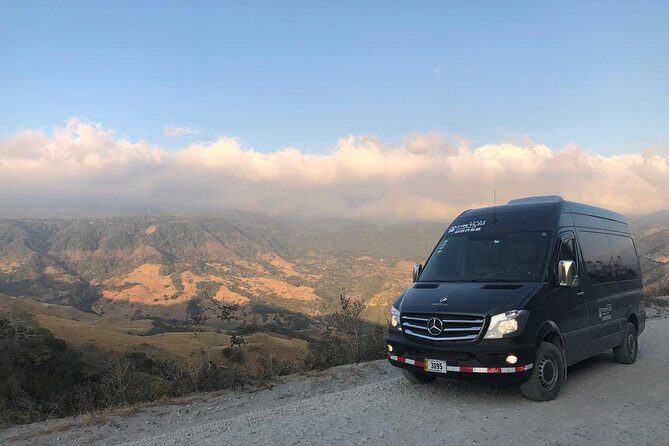 Shared Shuttle from San Jose to Monteverde - In-Depth Look at the Itinerary and Experience