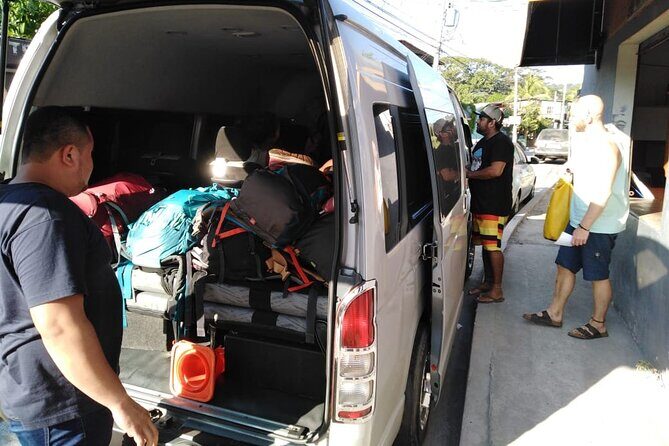 Shuttle Service from El Tunco to Antigua or El Paredón - An In-Depth Look at the Shuttle Experience