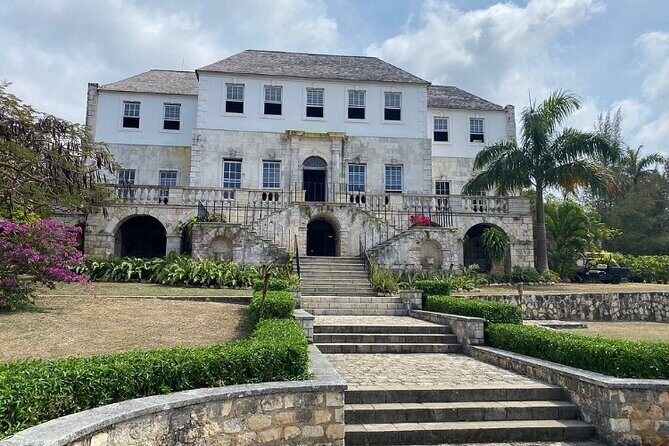 Sightseen tour and Souvenir shopping with private transportation in Montego Bay - Practical Details