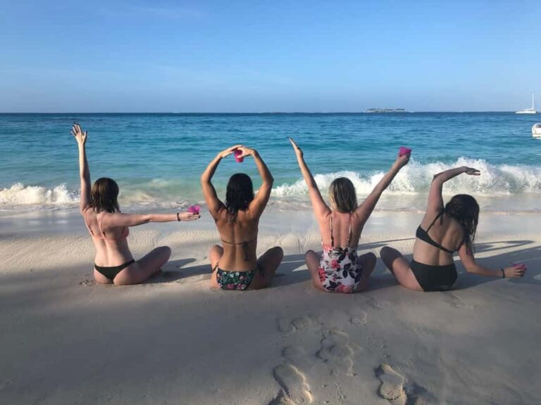 Snorkeling and Beach Tour with Sea Turtles - Who Will Love This Tour?