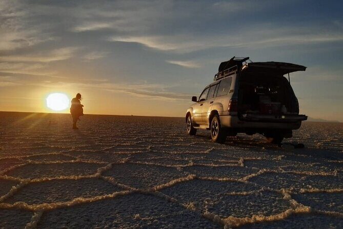 Spectacular Sunset in Uyuni Salt Flats from Uyuni - What Makes This Tour Stand Out?