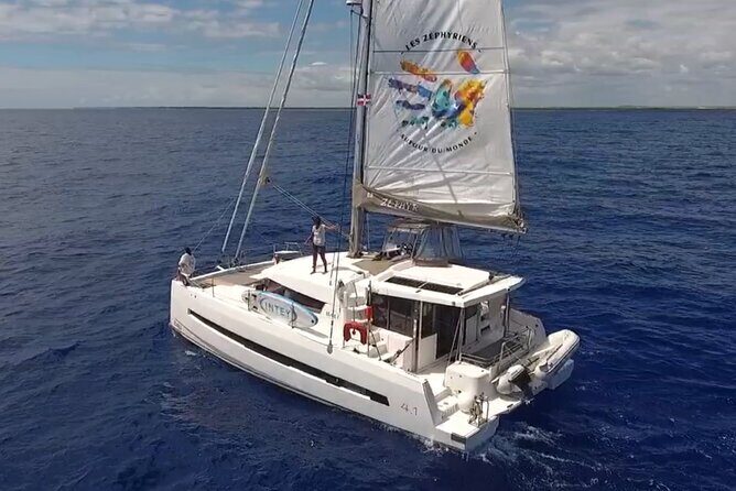 St Martin Gd-Case: Private day in all inclusive catamaran - Practical Details and What You Need to Know