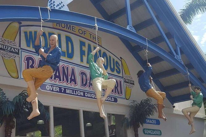 St. Thomas Island Tour with Mountain Top and Magens Bay Beach - Detailed Breakdown of the Itinerary