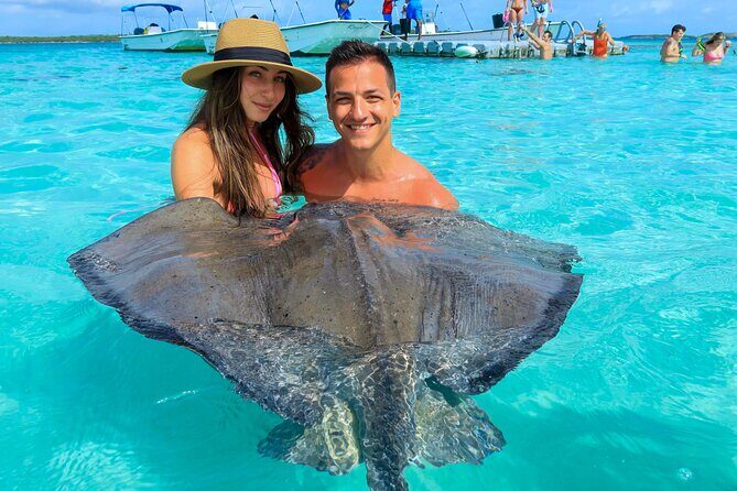 Stingray City experience, Devils Bridge and Long Bay Beach - Who Should Book This Tour?