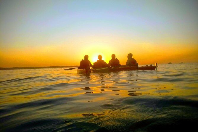 Sunset Cartagena In Kayak - What Travelers Can Expect