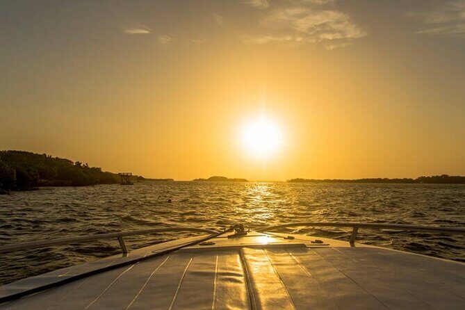 Sunset Navigation through the Bay of Cartagena - Why This Tour Offers Good Value
