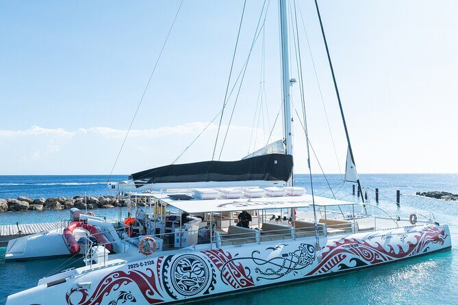 Sunset Sailing Cruise with premium drinks and bites - FAQ