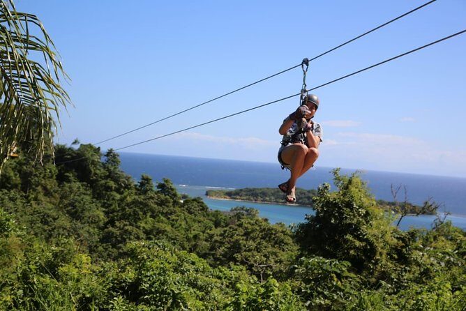 Super Man Zip Line with Wildlife Eco-Park and Snorkel - An In-Depth Look at the Roatan Zip & Wildlife Experience