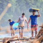 Surf Lessons For All Levels - The Experience of Small-Group Instruction