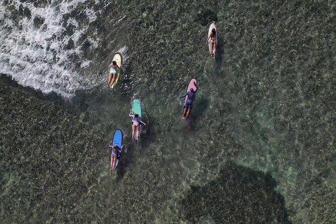 Surf lessons Guadeloupe beginners intermediate confirmed - Who Should Consider This Experience?