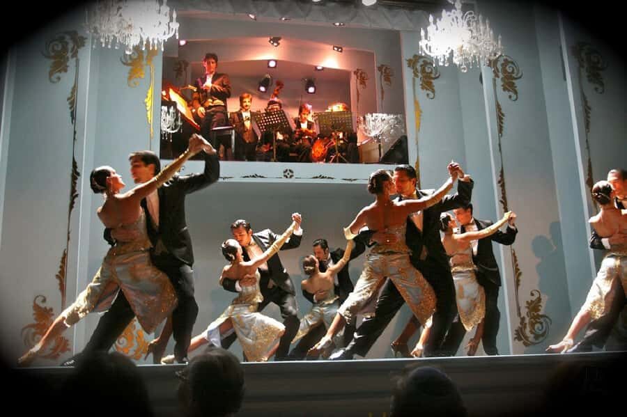 Tango Show at Café de los Angelitos - An In-Depth Look at the Experience