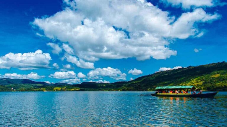 Tarapoto: Laguna Azul Tour with Lunch - The Details: What Youll Experience on the Laguna Azul Tour