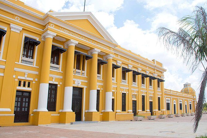 The center: Charm, Culture and Flavors - FAQ