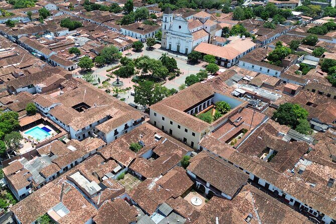 The River House Experience & Santa Fé de Antioquia (2 Days Tour) - Authentic Experiences and Unique Touches
