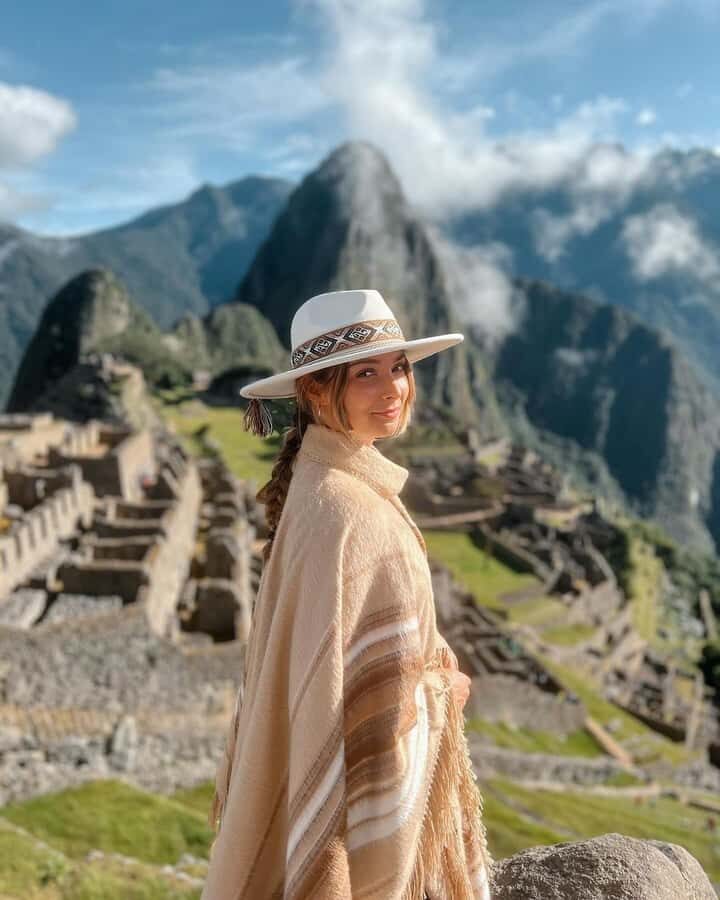 TiticacaLake & MachuPicchu 10days 9 nights | All included - Transportation and Group Size