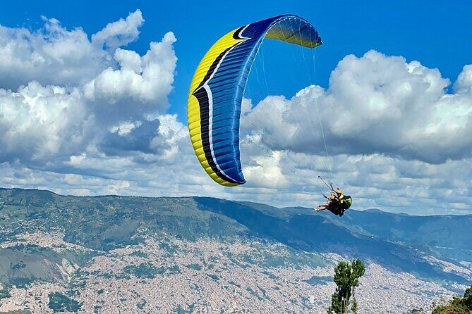 Tour Paragliding in Medellín. - The Experience Itself: A Closer Look