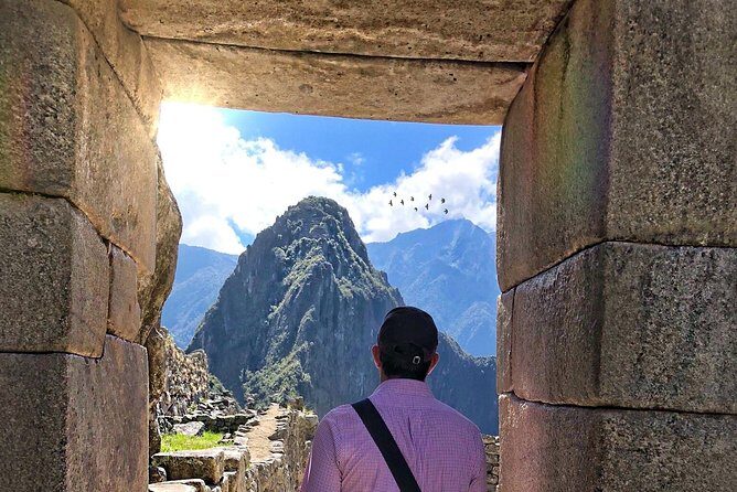 Tour to Machu Picchu from Cusco airport - A Detailed Look at the 2-Day Machu Picchu Tour