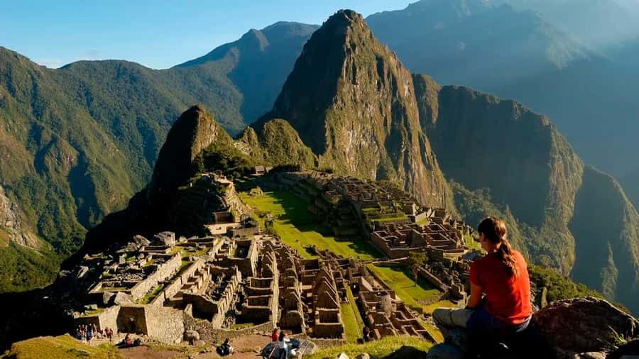 Tour to Machu Picchu, Rainbow Mountain and Humantay Lake - Exploring the 3-Day Journey