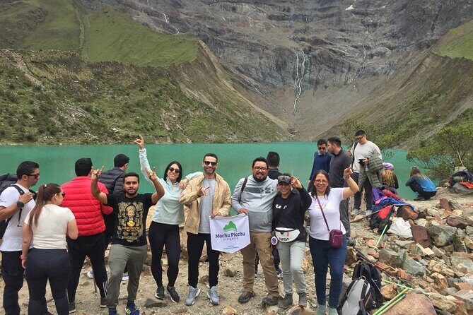 Trek Humantay & Salkantay by SkyCamp 2 Dias - Day 1: From Challacancha to Humantay Lake