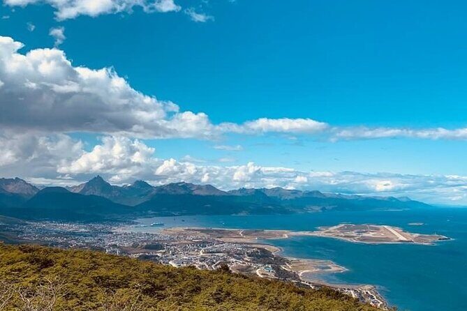 Trekking in Monte Susana in Small Group Lunch Included - Who Should Consider This Tour?