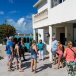 Trolley Island Tour: Conch Show, Full Lunch, History, 3.5 hours - FAQ