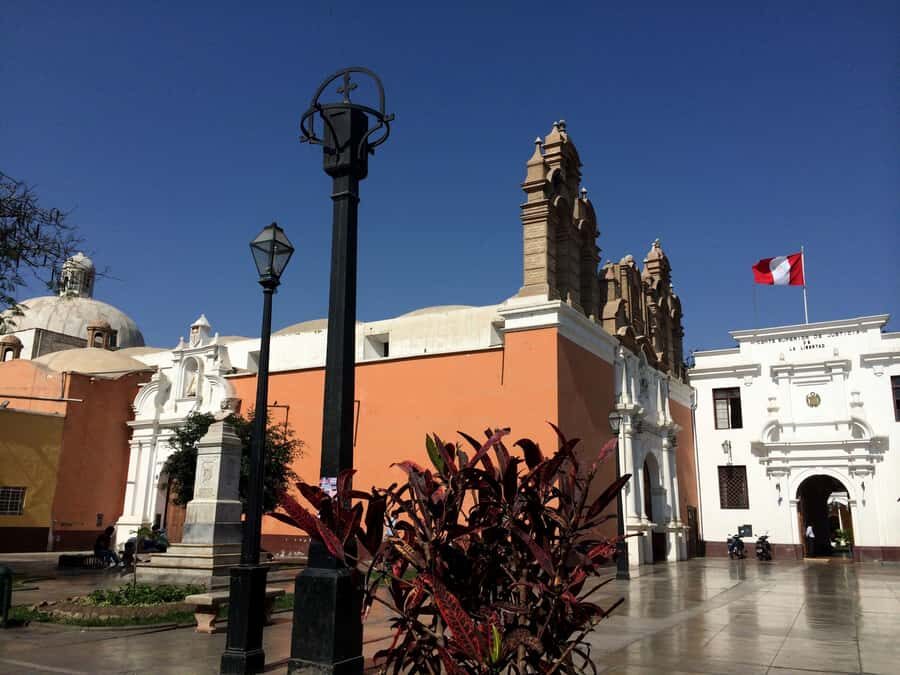 Trujillo : Pedestrian tour through the city of Trujillo - In-Depth Review: What to Expect During Your Trujillo Pedestrian Tour