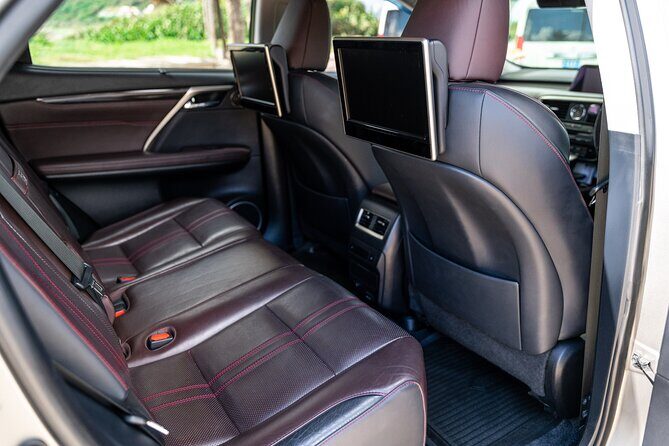 UVF Private Luxury Transport Service in St Lucia (Round Trip) - FAQ