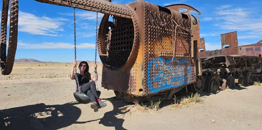 Uyuni: Private Day Trip to Salar de Uyuni - Frequently Asked Questions